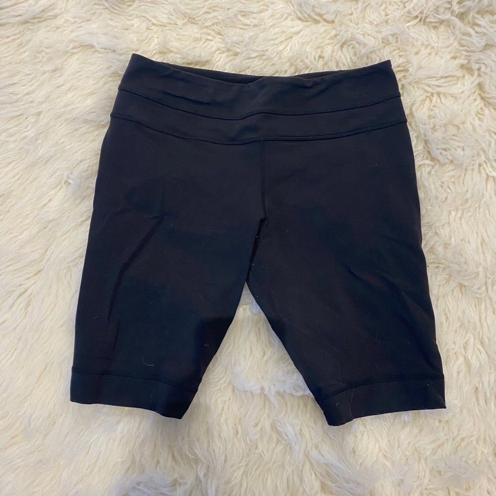 Lululemon bike shorts